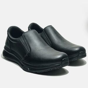 KURU Women's Black Leather Loafers